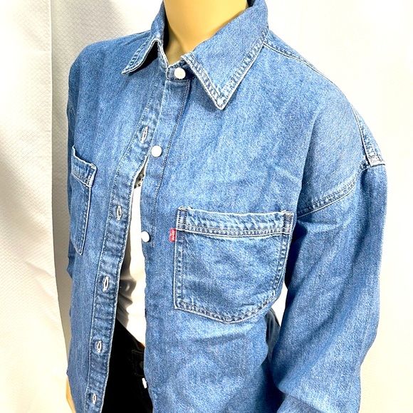 Levi’s Oversize Cool Eco Performance Denim Shirt - Picture 3 of 11